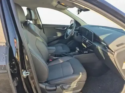 Photo 44 Kia Niro  1.6 GDi 129ch HEV Active DCT6