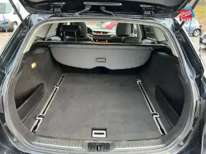 Photo 13 Toyota AVENSIS TOURING SPT  112 D-4D EXECUTIVE
