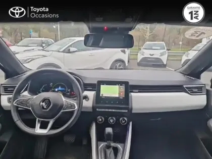 Photo 7 Renault Clio  1.6 E-Tech hybride 140ch Intens -21N