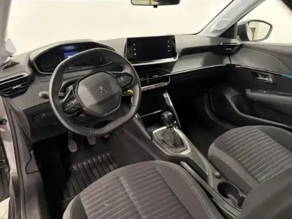 Photo 13 Peugeot 208  1.2 PureTech 100ch S&S Style 118g