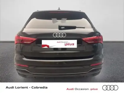 Photo 4 Audi Q3  35 TFSI 150ch Mild Hybrid S line S tronic 7