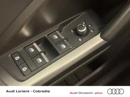 Photo 8 Audi Q3  35 TFSI 150ch Mild Hybrid S line S tronic 7