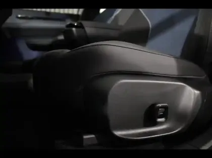 Photo 26 Volvo Ex30  Single Extended Range 272ch Ultra