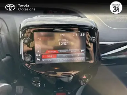 Photo 14 Toyota Aygo  1.0 VVT-i 72ch x-clusiv zen série 5p MY20