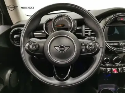 Photo 8 Mini Mini  Cooper 136ch  Edition Greenwich BVA7