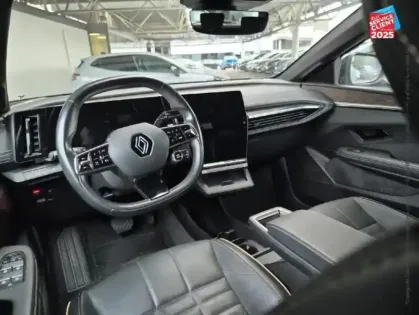 Photo 14 Renault Megane  E-Tech Electric EV60 220ch Iconic super charge