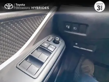 Photo 14 Toyota C-HR  1.8 Hybride 122ch Dynamic Ultimate E-CVT