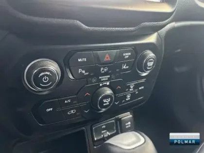 Photo 14 Jeep Renegade  1.5 Turbo T4 130ch MHEV BVR7