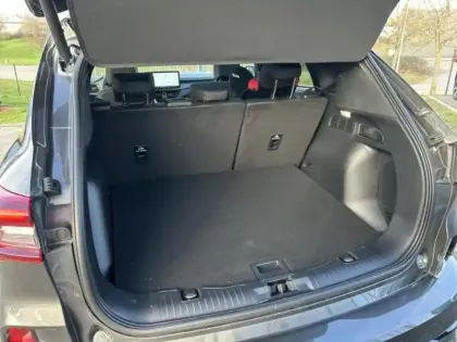 Photo 12 Ford Kuga  2.5 Duratec 180ch Hybrid FlexiFuel ST-Line X Powershift