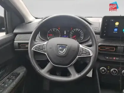 Photo 11 Dacia Sandero  1.0 TCe 90ch Stepway Confort -22