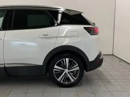 Photo 5 Peugeot 3008  HYBRID 225ch Roadtrip e-EAT8