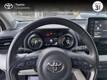 Photo 12 Toyota Yaris  116h Iconic 5p