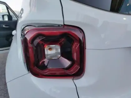 Photo 11 Jeep Renegade  1.5 Turbo T4 130ch MHEV BVR7