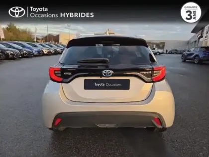 Photo 3 Toyota Yaris  116h Design 5p