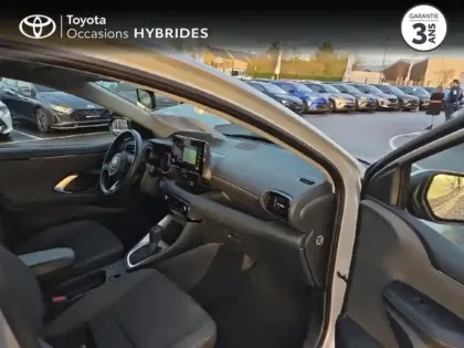 Photo 6 Toyota Yaris  116h Design 5p