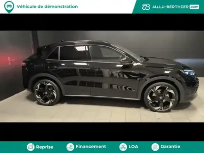 Photo 2 Volkswagen T-roc  1.5 eTSI 150ch R-Line DSG7