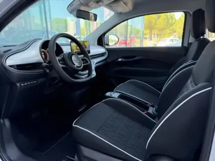 Photo 6 Fiat 500  e 95ch Collezione MY25 (Certinergy 4750? déduit)