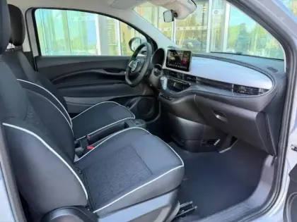 Photo 8 Fiat 500  e 95ch Collezione MY25 (Certinergy 4750? déduit)