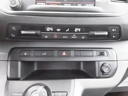 Photo 20 Citroën Jumpy  FGN M BLUEHDI 145 S&S EAT8