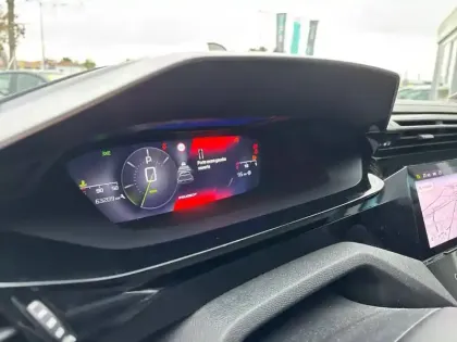 Photo 9 Peugeot 308  SW BlueHDi 130ch S&S EAT8