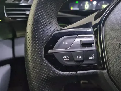 Photo 46 Peugeot 308  SW BlueHDi 130ch S&S EAT8