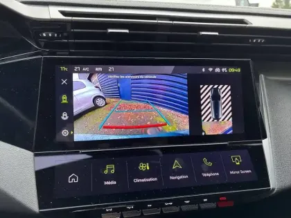 Photo 19 Peugeot 308  SW BlueHDi 130ch S&S EAT8