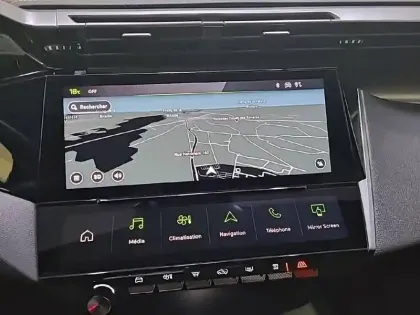 Photo 38 Peugeot 308  SW BlueHDi 130ch S&S EAT8