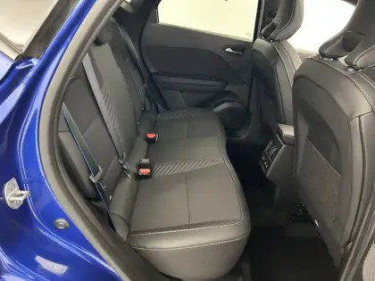 Photo 16 Renault Captur  E-Tech full hybrid 145 ch