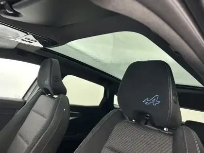 Photo 24 Renault Austral  E-Tech full hybrid 200 GSR2