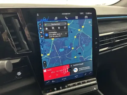 Photo 14 Renault Austral  E-Tech full hybrid 200 GSR2