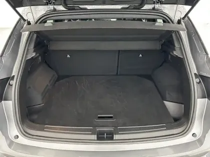 Photo 21 Renault Austral  E-Tech full hybrid 200 GSR2