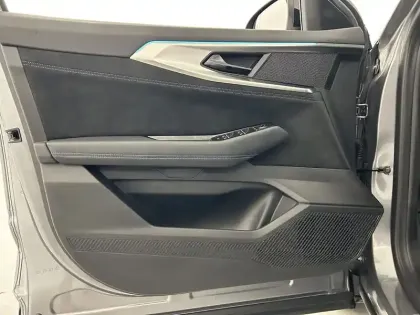 Photo 20 Renault Austral  E-Tech full hybrid 200 GSR2