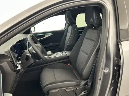 Photo 17 Renault Austral  E-Tech full hybrid 200 GSR2