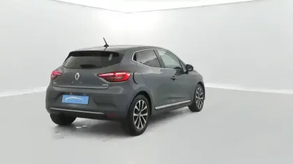 Photo 13 Renault Clio  E-Tech 140