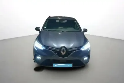 Photo 7 Renault Clio  E-Tech 140
