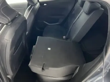 Photo 34 Renault Clio  E-Tech 140