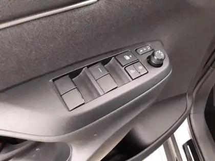 Photo 24 Toyota Yaris  Cross Hybride 116h 2WD