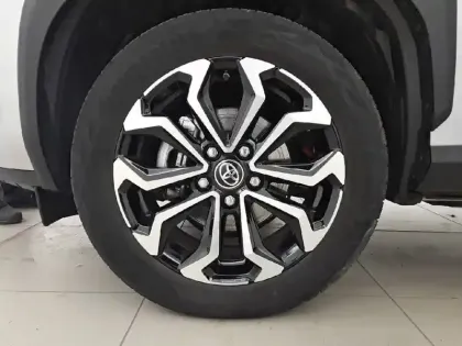 Photo 12 Toyota Yaris  Cross Hybride 116h 2WD