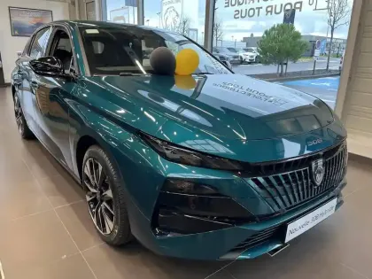 Photo 2 Peugeot 308  Hybrid 145 e-DCS6