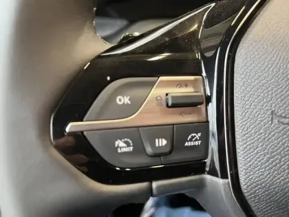 Photo 50 Peugeot 308  Hybrid 145 e-DCS6