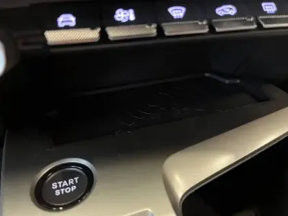 Photo 28 Peugeot 308  Hybrid 145 e-DCS6