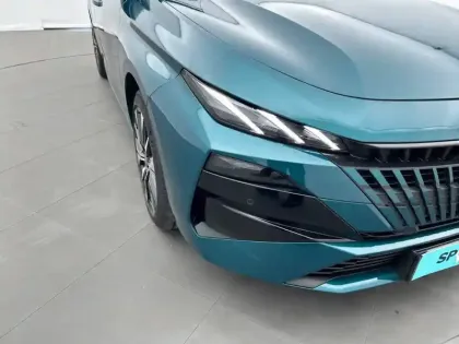 Photo 108 Peugeot 308  Hybrid 145 e-DCS6