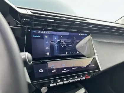 Photo 113 Peugeot 308  Hybrid 145 e-DCS6
