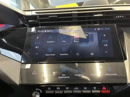 Photo 27 Peugeot 308  Hybrid 145 e-DCS6