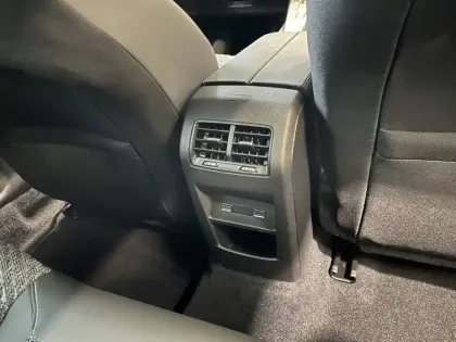 Photo 15 Peugeot 308  Hybrid 145 e-DCS6