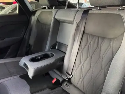 Photo 6 Audi Q3  Sportback e-hybrid 272 ch S tronic 6