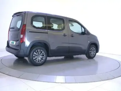 Photo 4 Peugeot Rifter  Standard BlueHDi 100 S&S BVM6 5pl