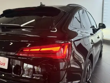 Photo 14 Audi Q5  Sportback 55 TFSIe 367 S tronic 7 Quattro