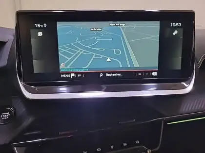 Photo 18 Peugeot 2008  PureTech 130 S&S EAT8