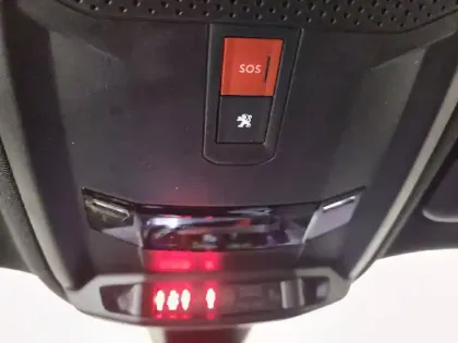 Photo 25 Peugeot 2008  PureTech 130 S&S EAT8